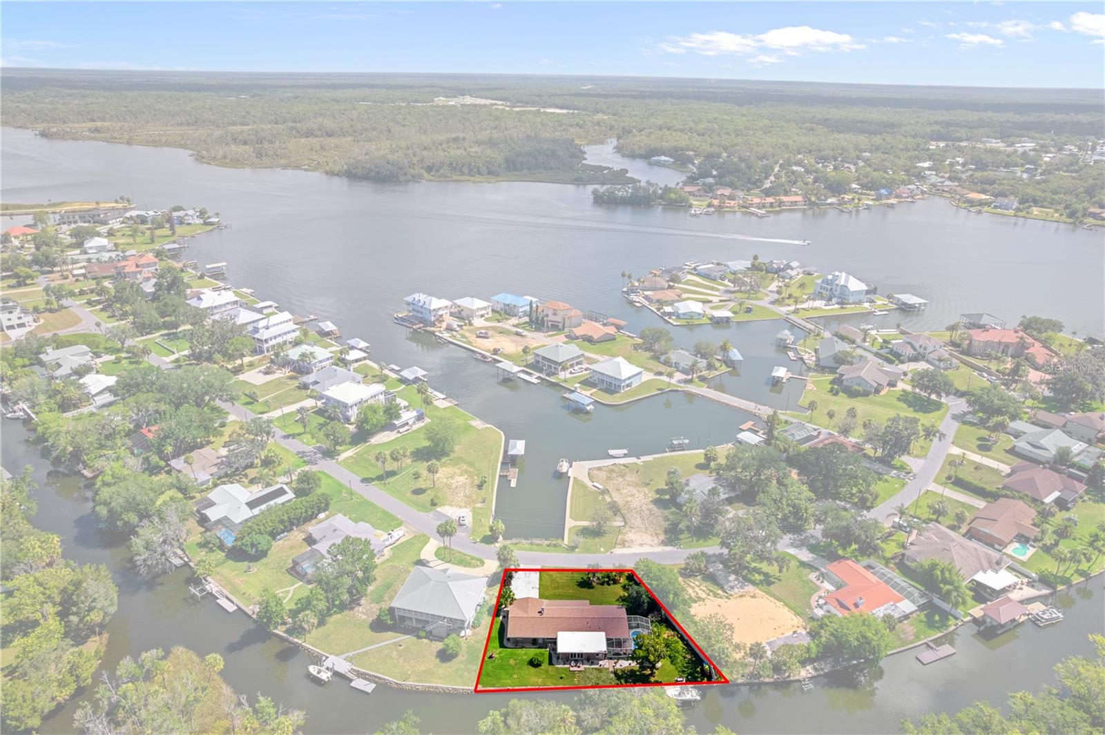2160 Watersedge, Crystal River, FL 34429