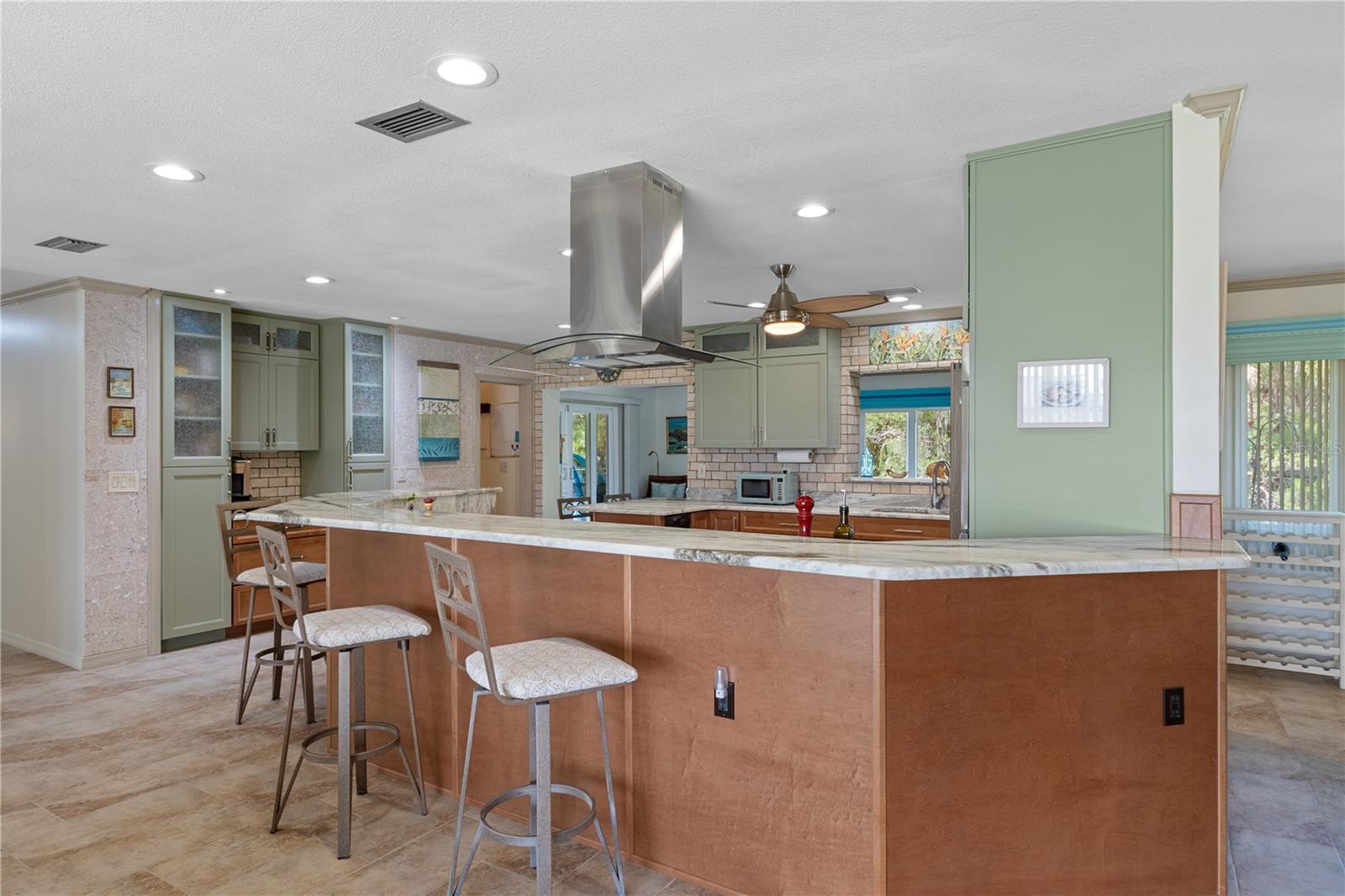 2160 Watersedge, Crystal River, FL 34429