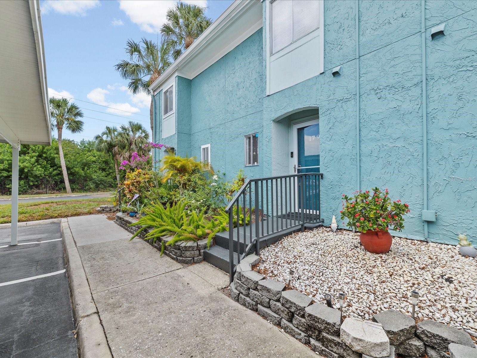 179 114th Unit 179, St Petersburg, FL 33716