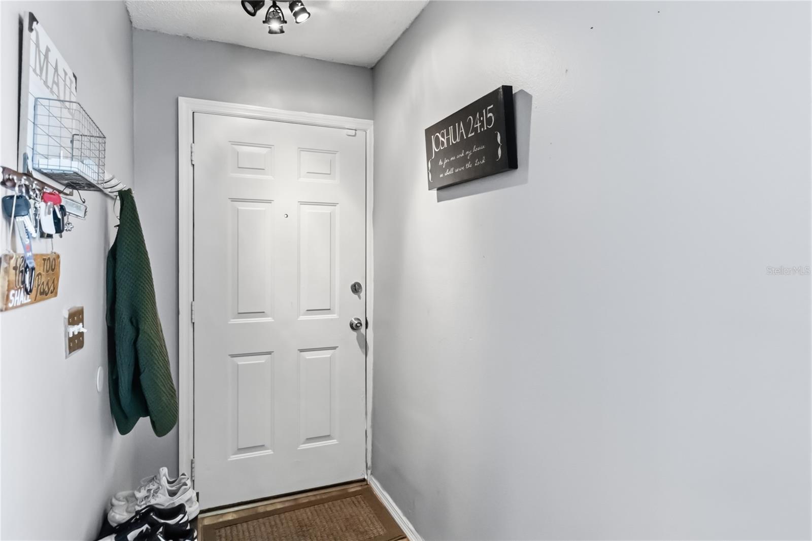 2200 Rose Brook, Orlando, FL 32817