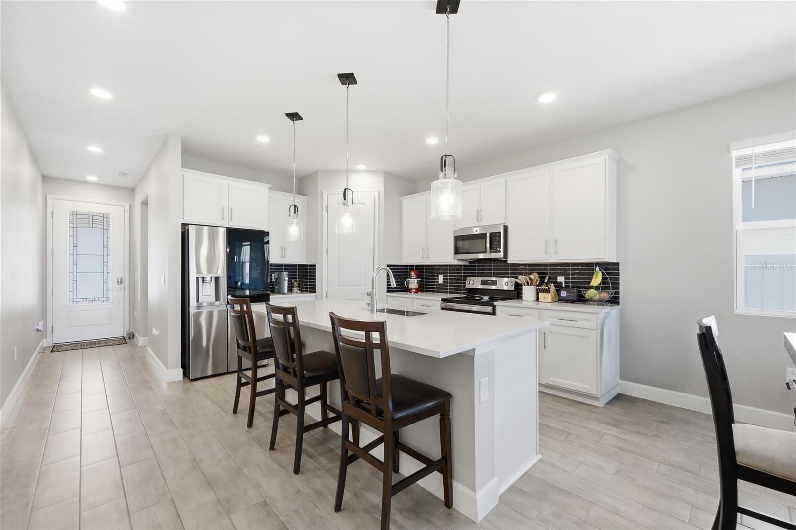 984 Griffon, Lake Alfred, FL 33850