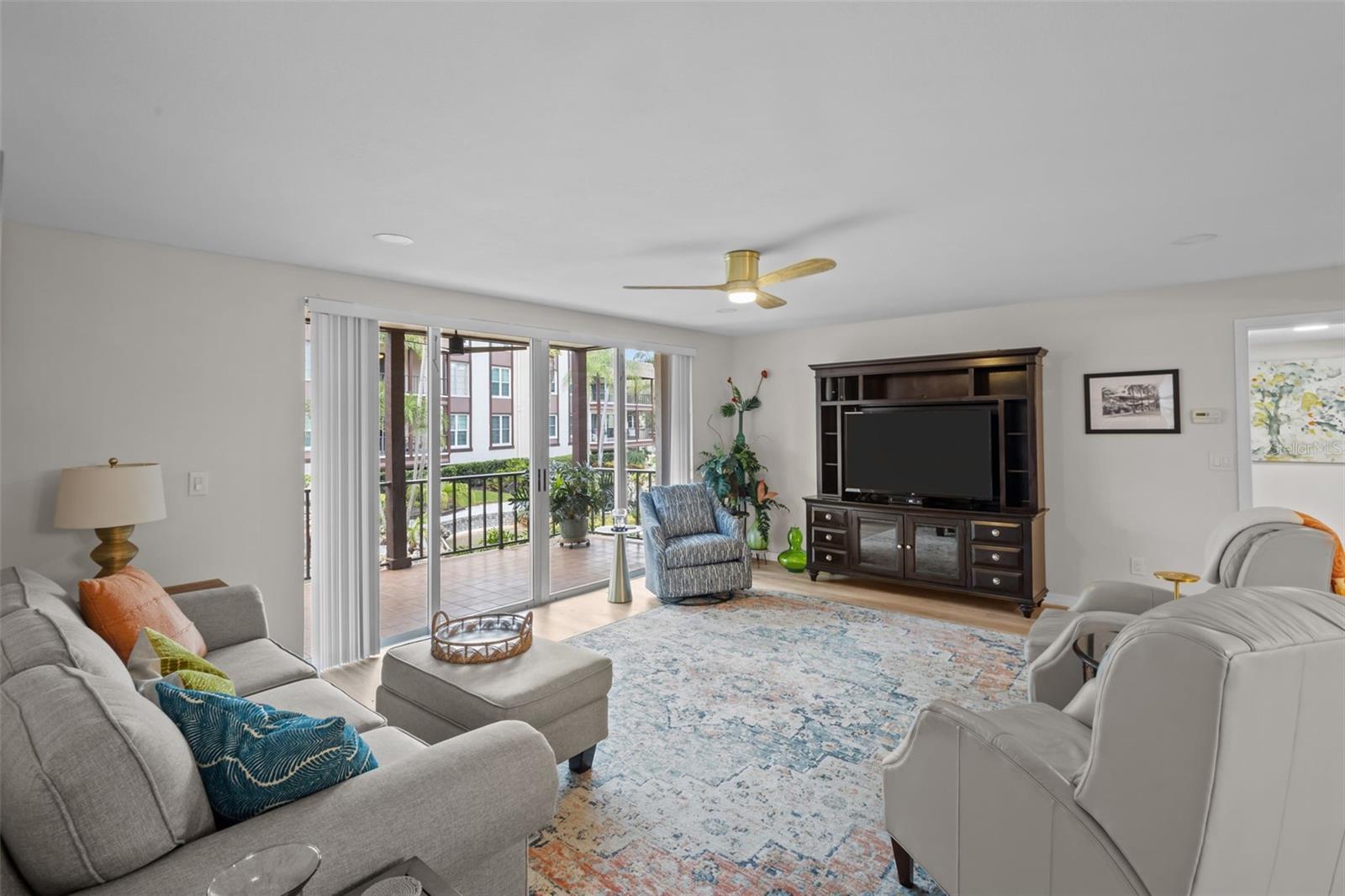 3021 Countryside Unit 21a, Clearwater, FL 33761