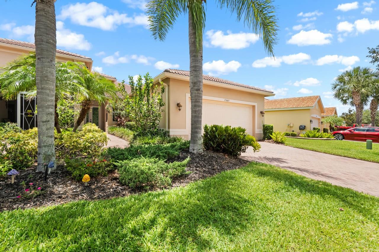 15665 Aurora Lake, Wimauma, FL 33598