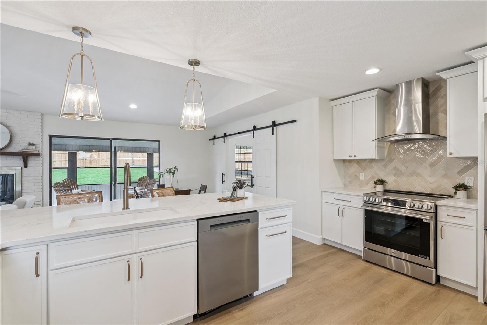 1500 West, Clermont, FL 34711