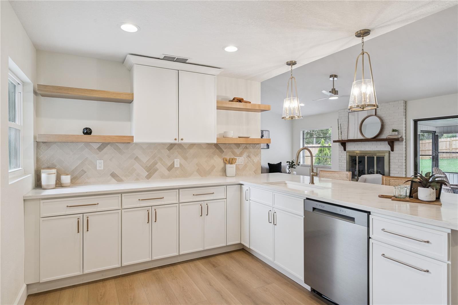 1500 West, Clermont, FL 34711