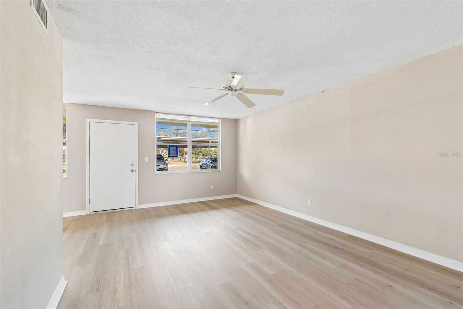 4705 1st Unit 138, St Petersburg, FL 33703