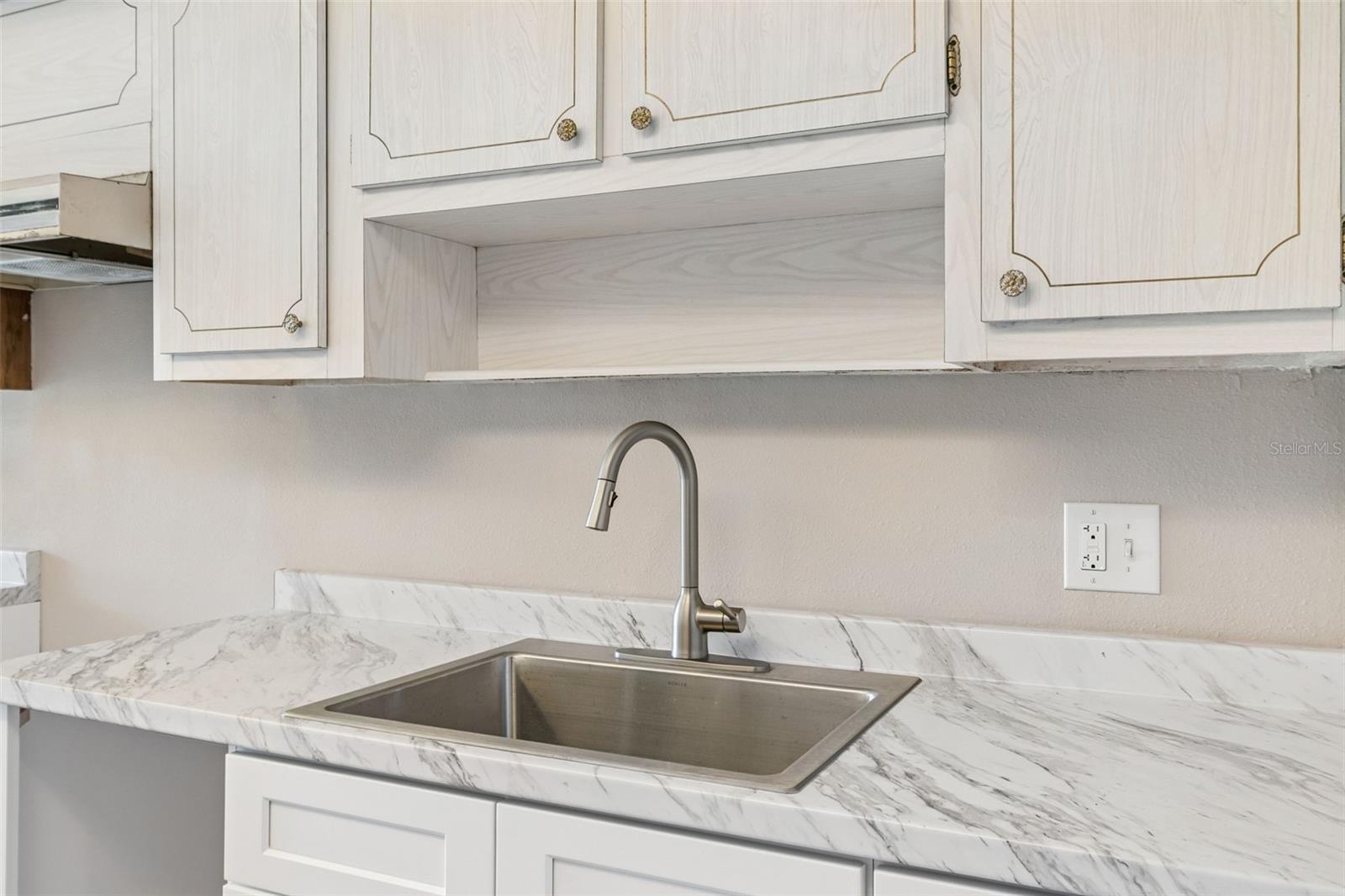 4705 1st Unit 138, St Petersburg, FL 33703