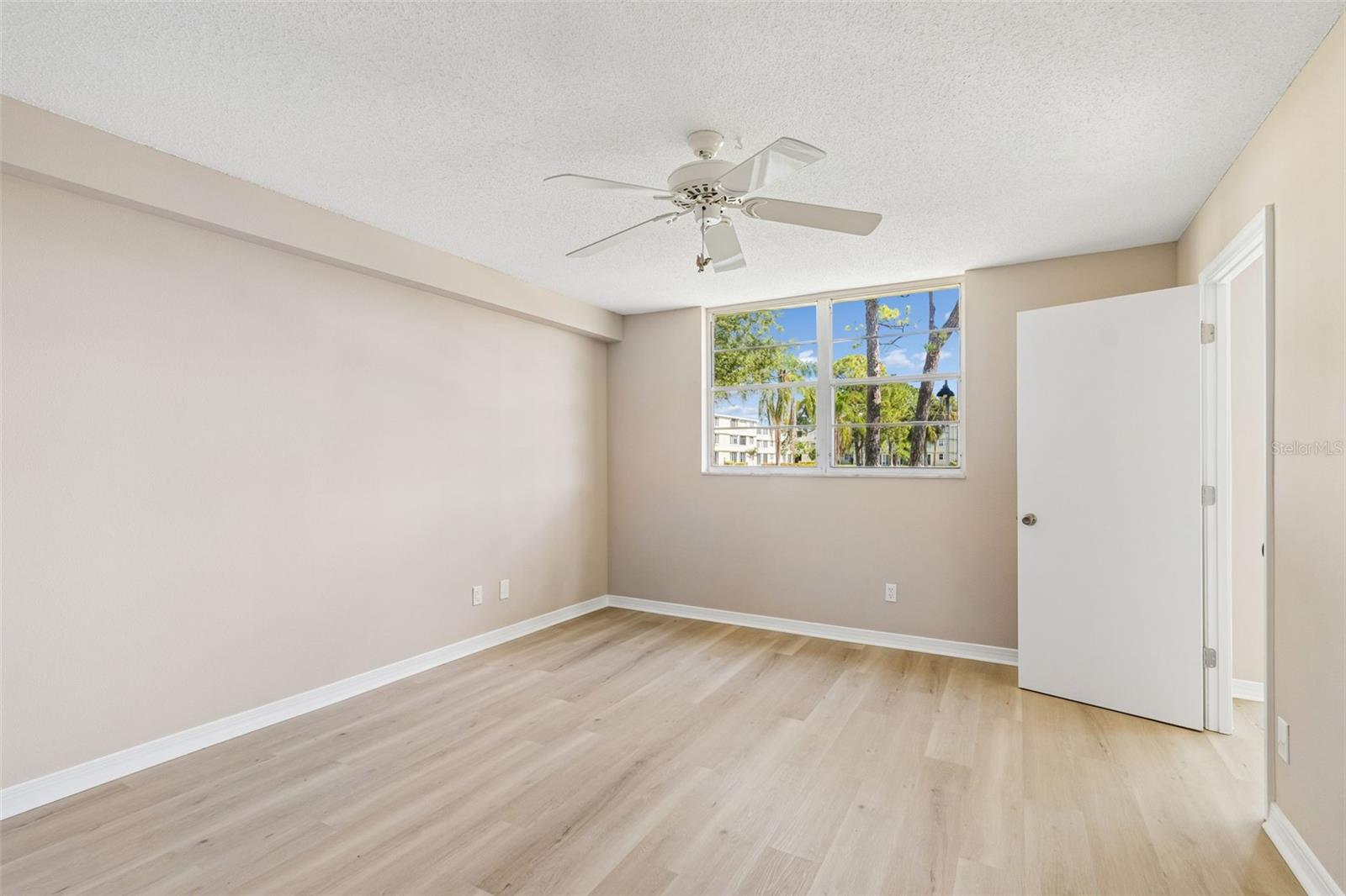 4705 1st Unit 138, St Petersburg, FL 33703