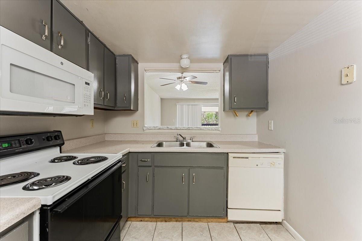 6332 Newtown Unit 32b5, Tampa, FL 33615