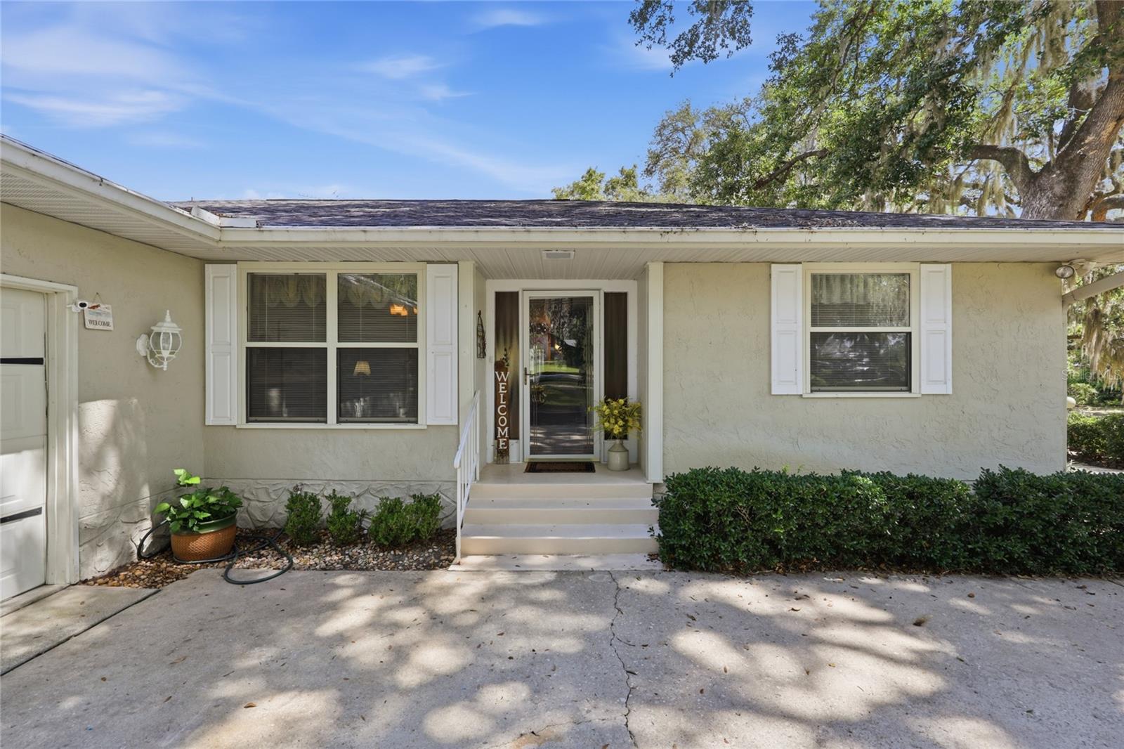 561 28th, Melrose, FL 32666