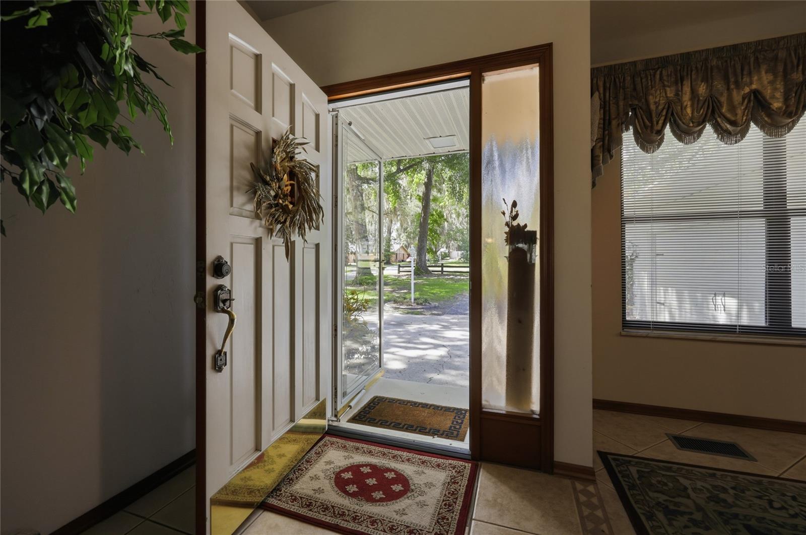 561 28th, Melrose, FL 32666