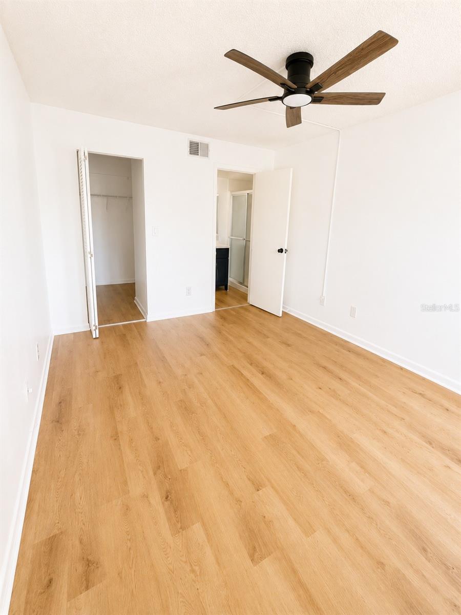 1420 Oak Hill Unit 102, Dunedin, FL 34698