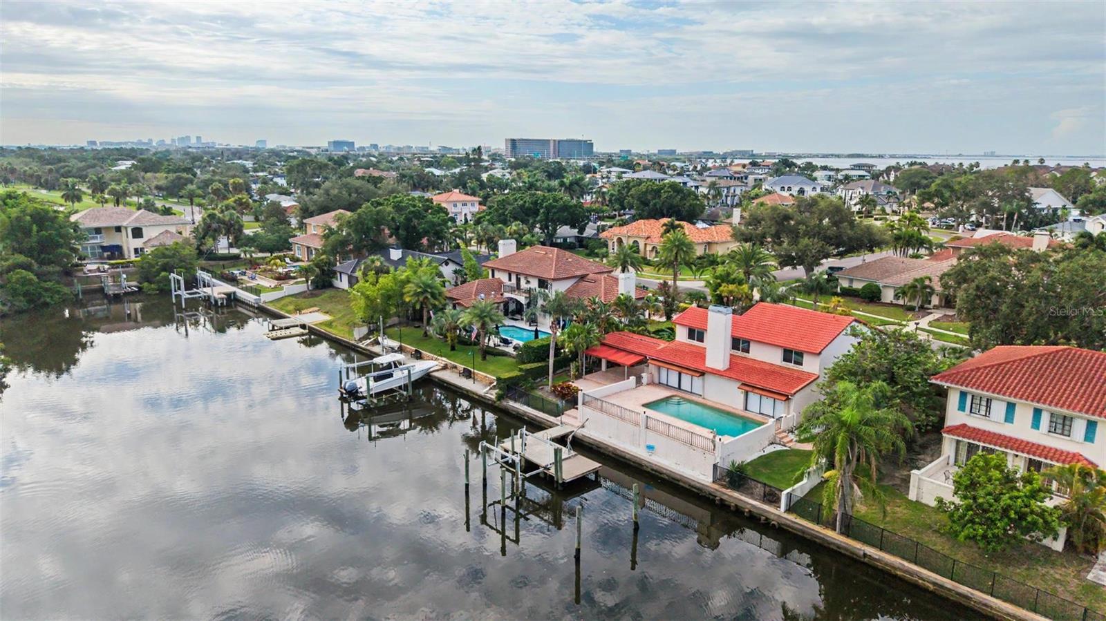 7011 Pelican Island, Tampa, FL 33634