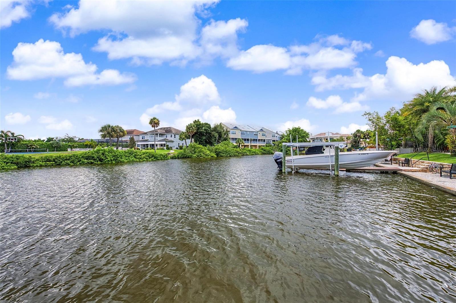7011 Pelican Island, Tampa, FL 33634