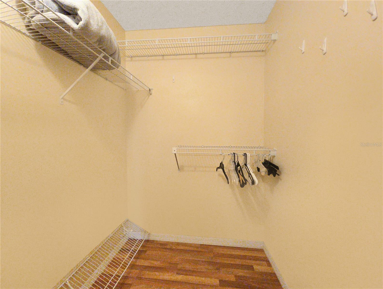 700 Midway Unit B, Ocala, FL 34472