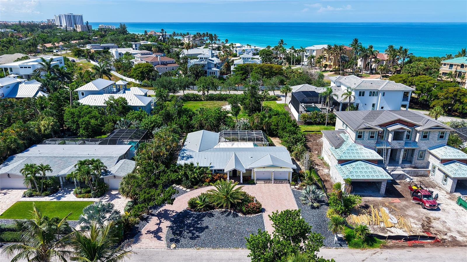 602 Buttonwood, Longboat Key, FL 34228