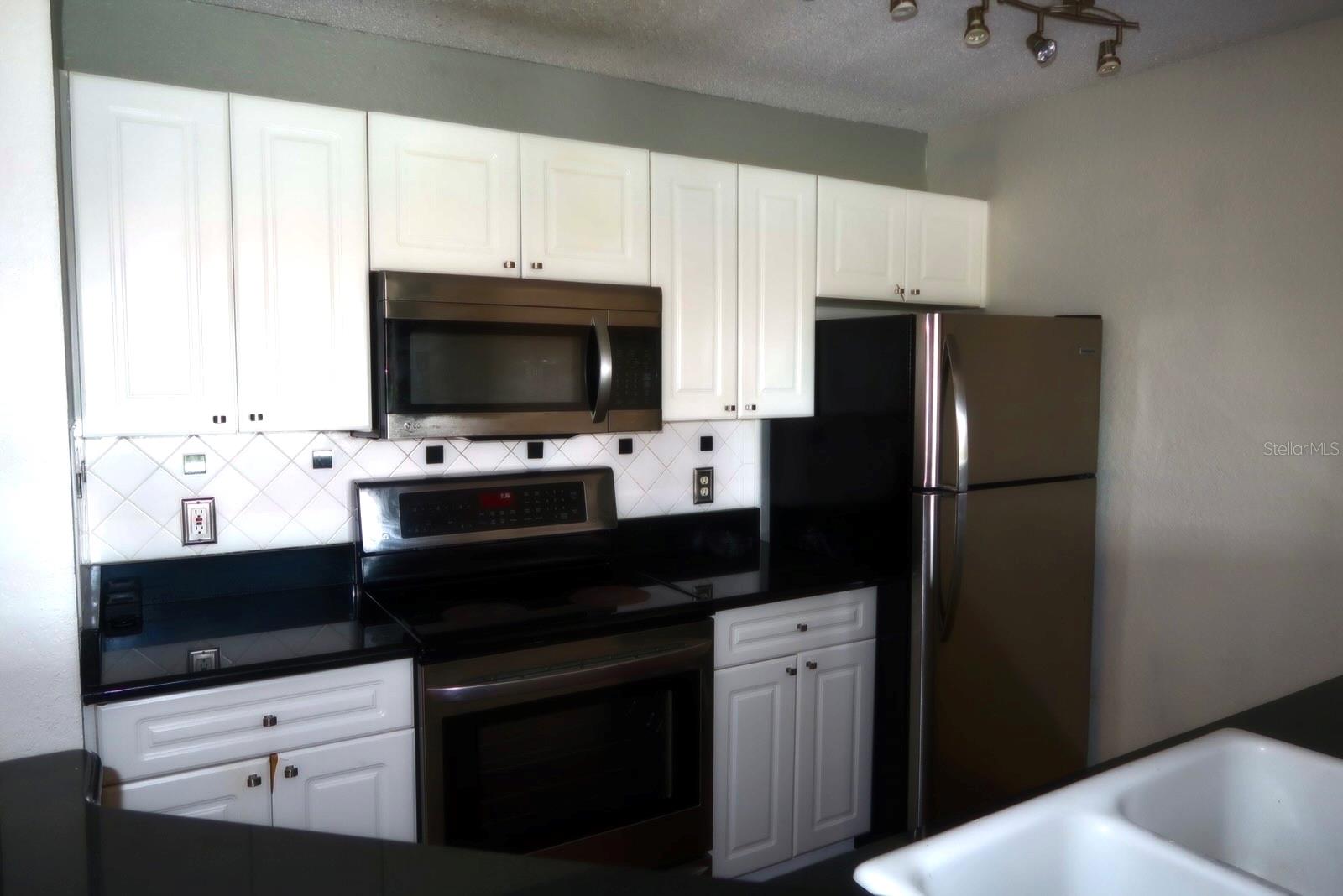 18001 Richmond Place Unit 533, Tampa, FL 33647