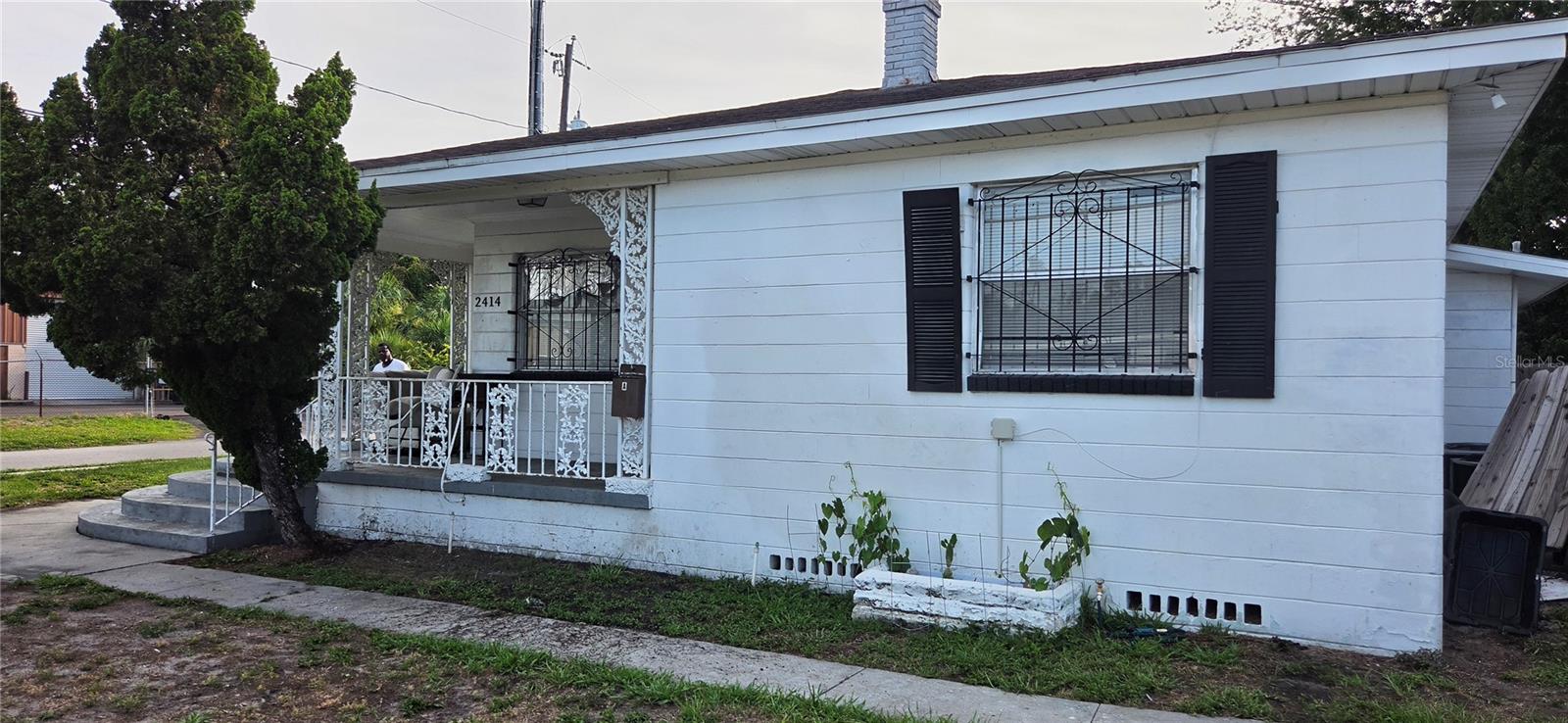 2414 8th, Tampa, FL 33605