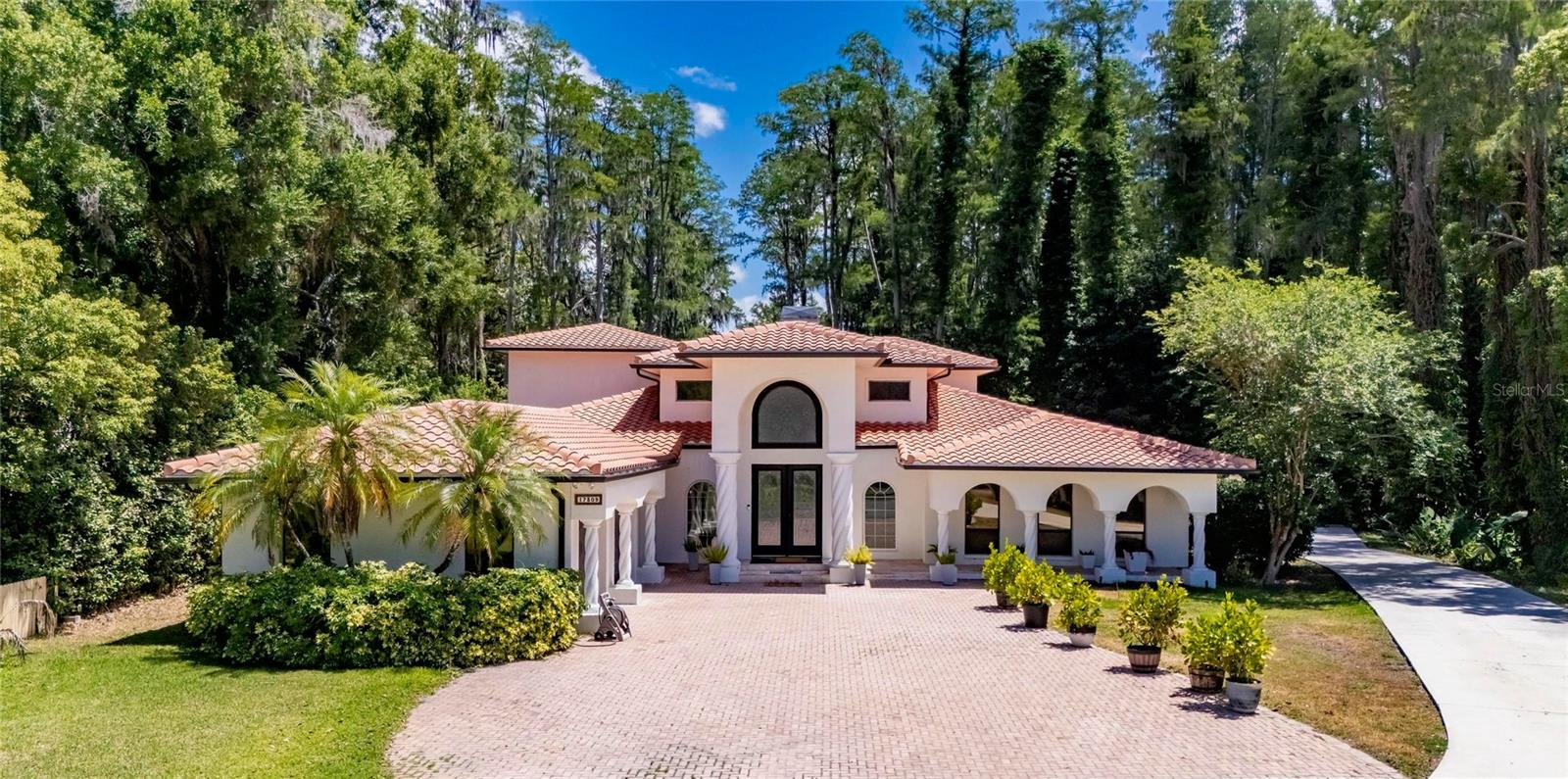 17309 Linda Vista, Lutz, FL 33548