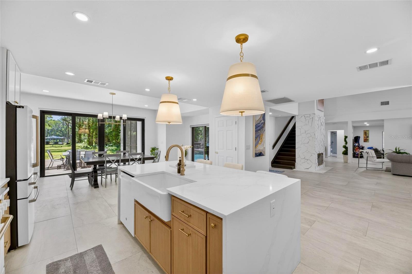 17309 Linda Vista, Lutz, FL 33548