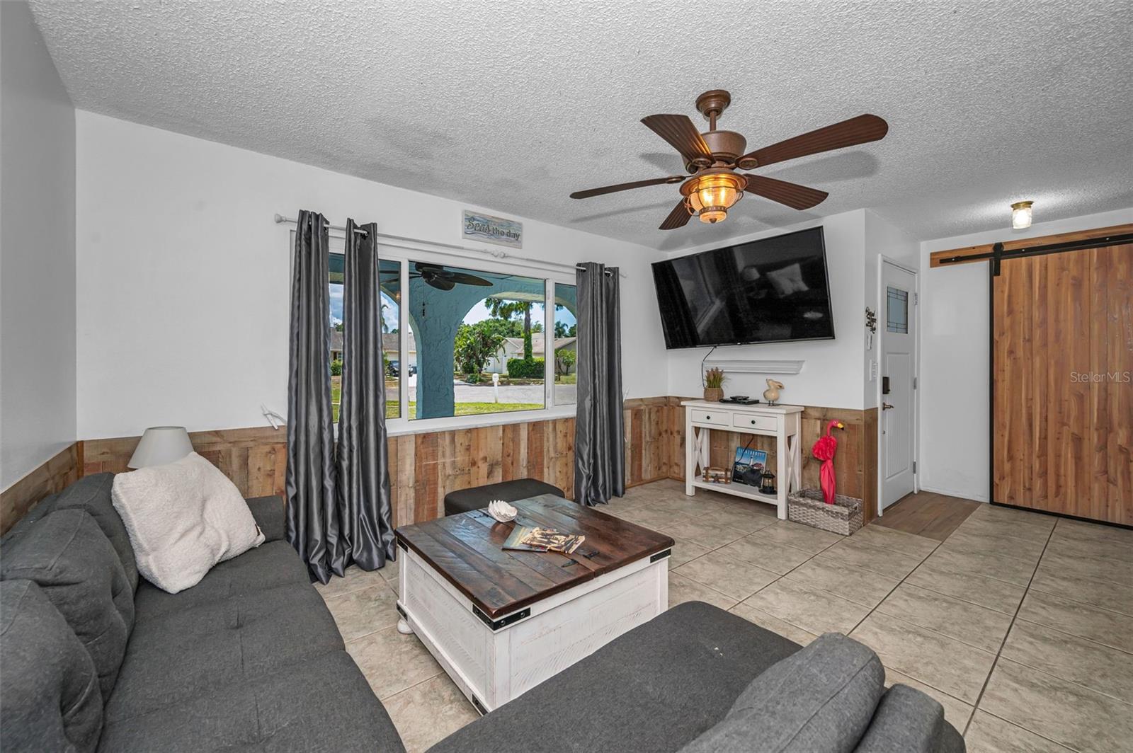 505 Whispering Oak, Tarpon Springs, FL 34689