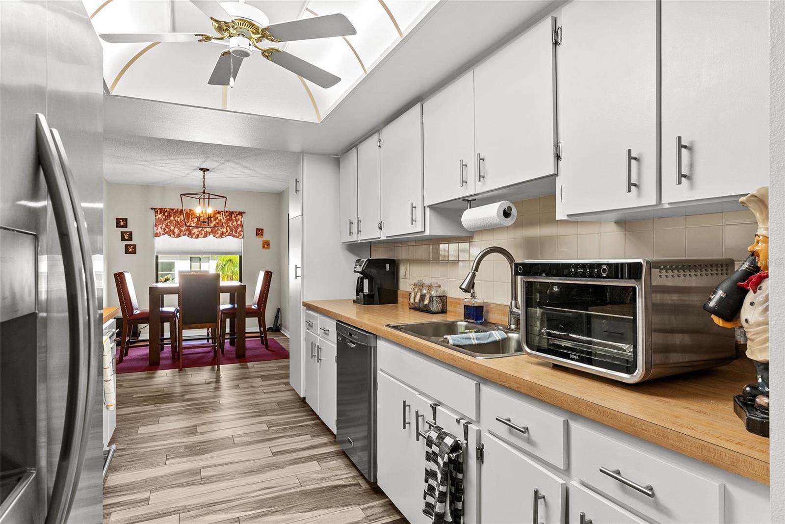 1816 Granville, Sun City Center, FL 33573
