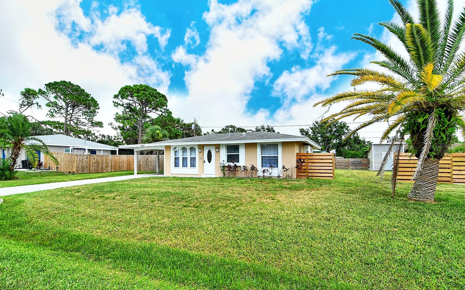 307 Southland, Venice, FL 34293
