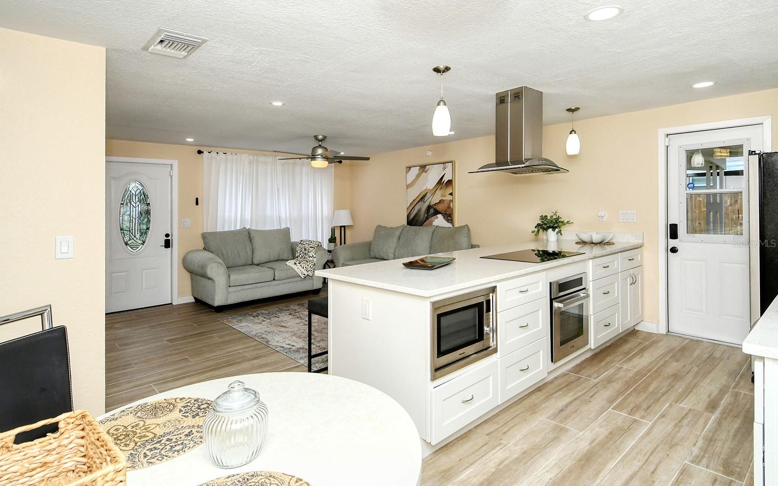 307 Southland, Venice, FL 34293