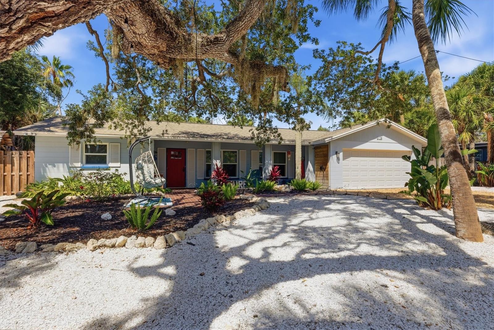 5128 Oxford, Sarasota, FL 34242