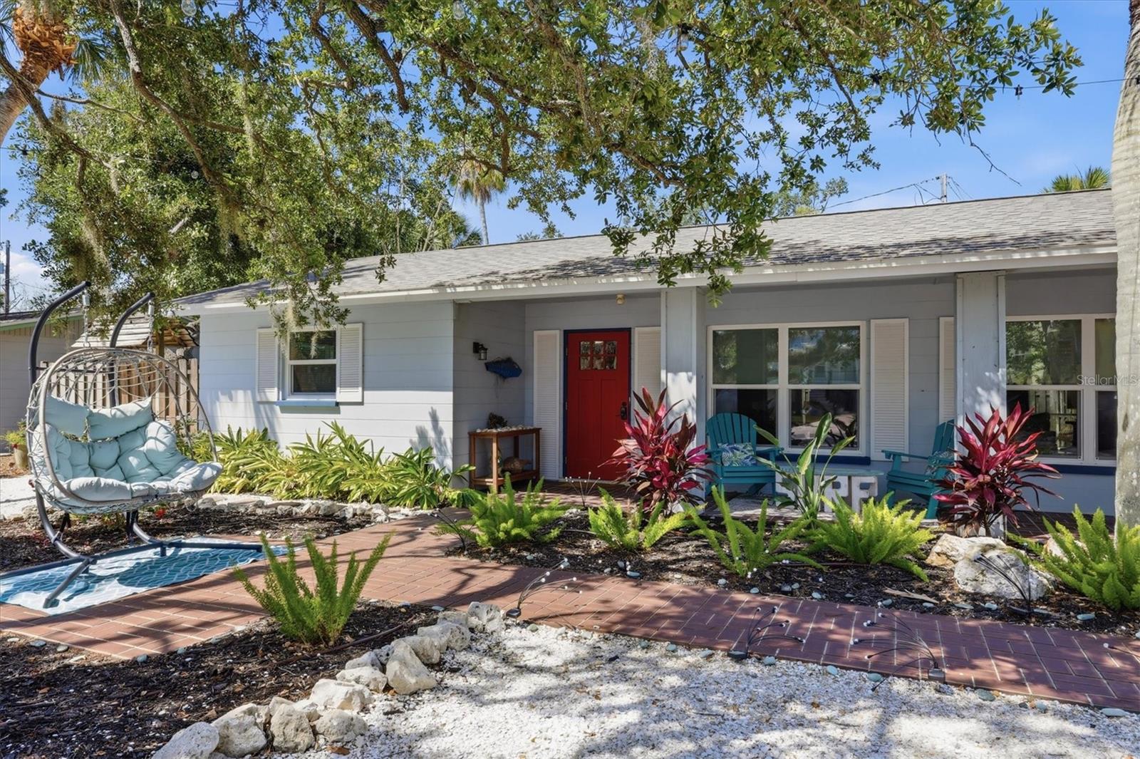 5128 Oxford, Sarasota, FL 34242