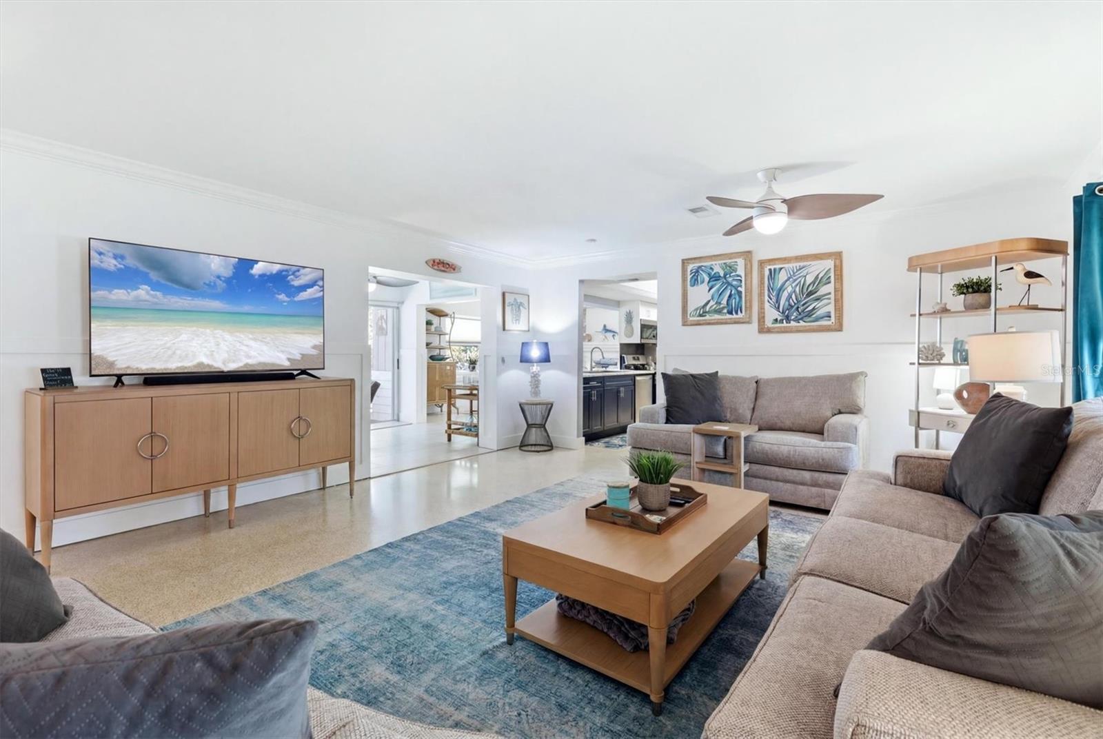 5128 Oxford, Sarasota, FL 34242