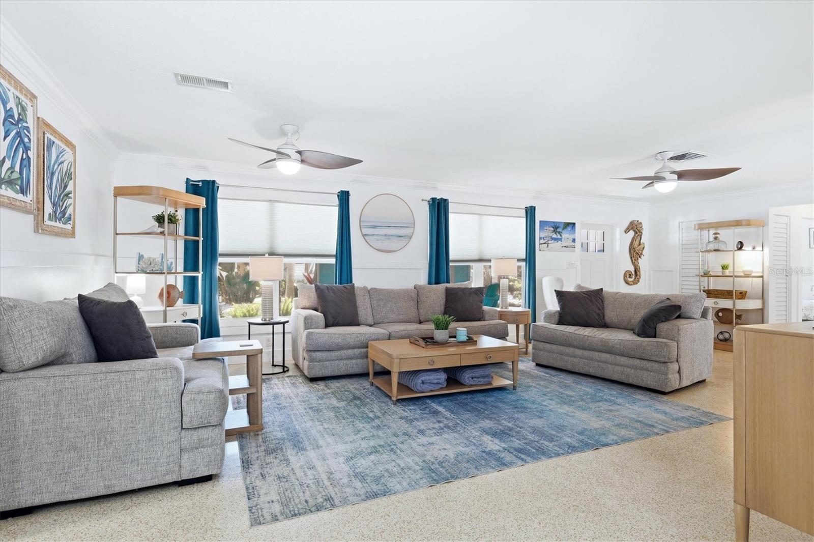 5128 Oxford, Sarasota, FL 34242