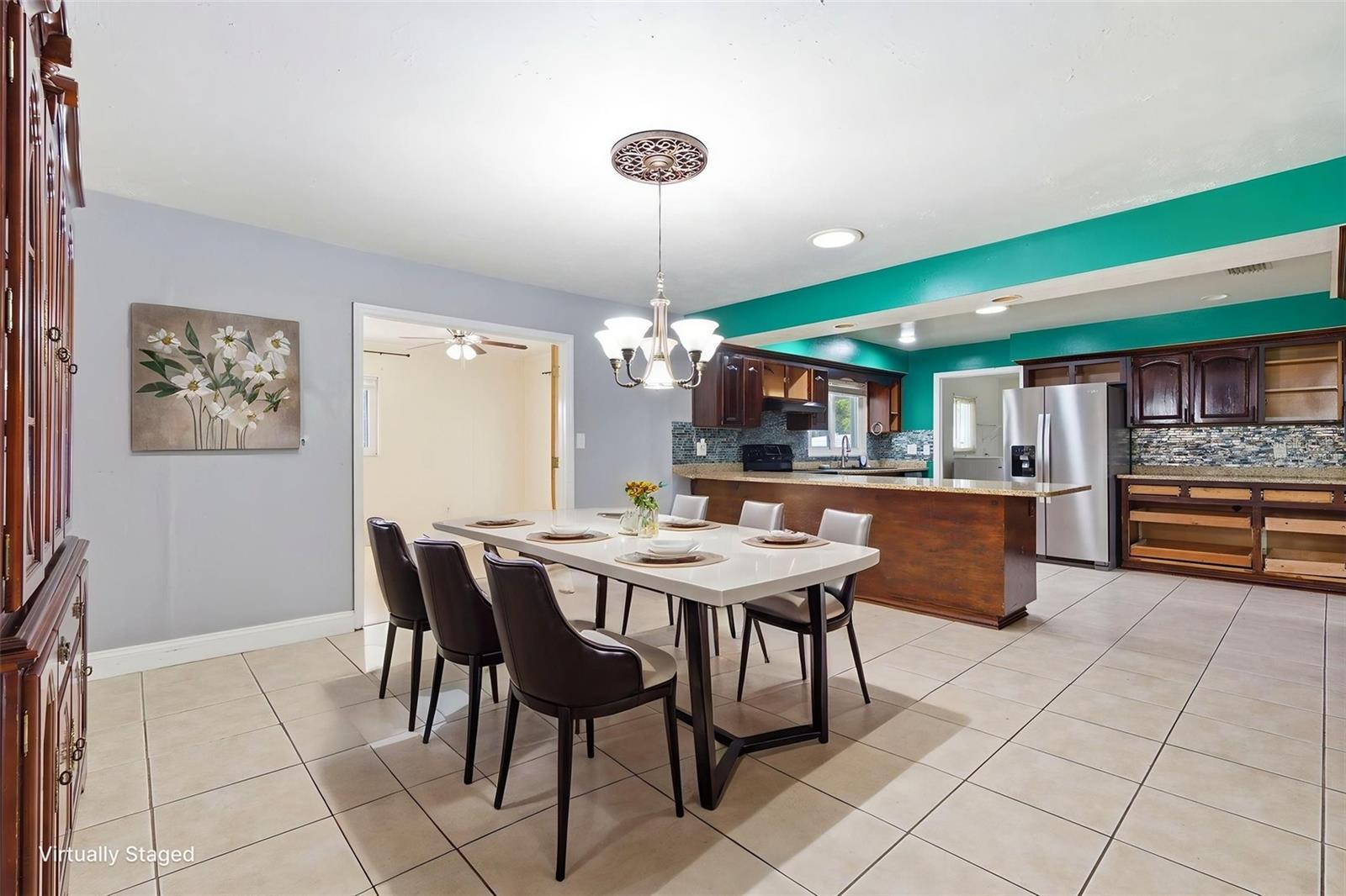 1606 Lark, Brandon, FL 33510