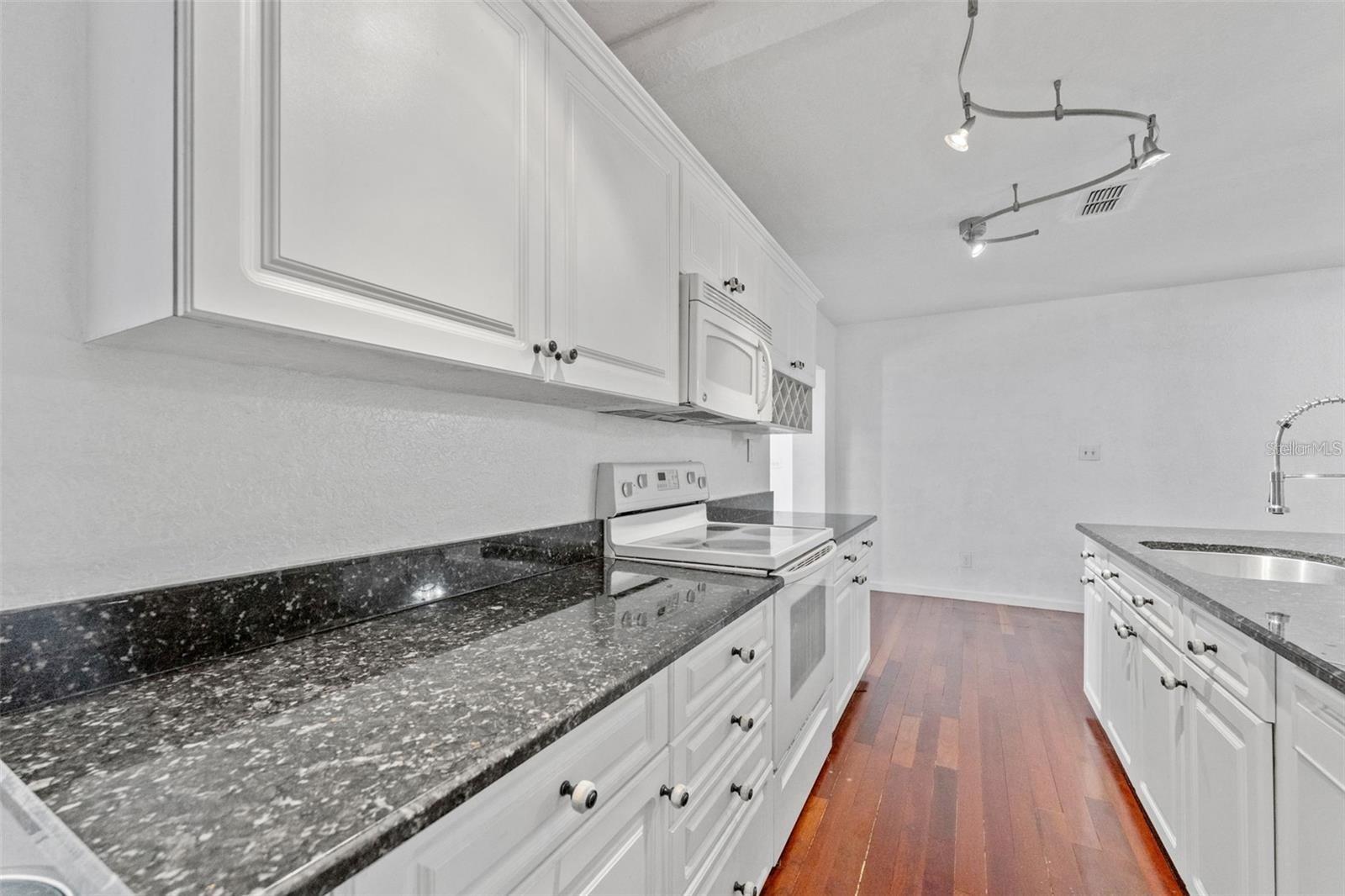 315 Wooten, Lutz, FL 33548