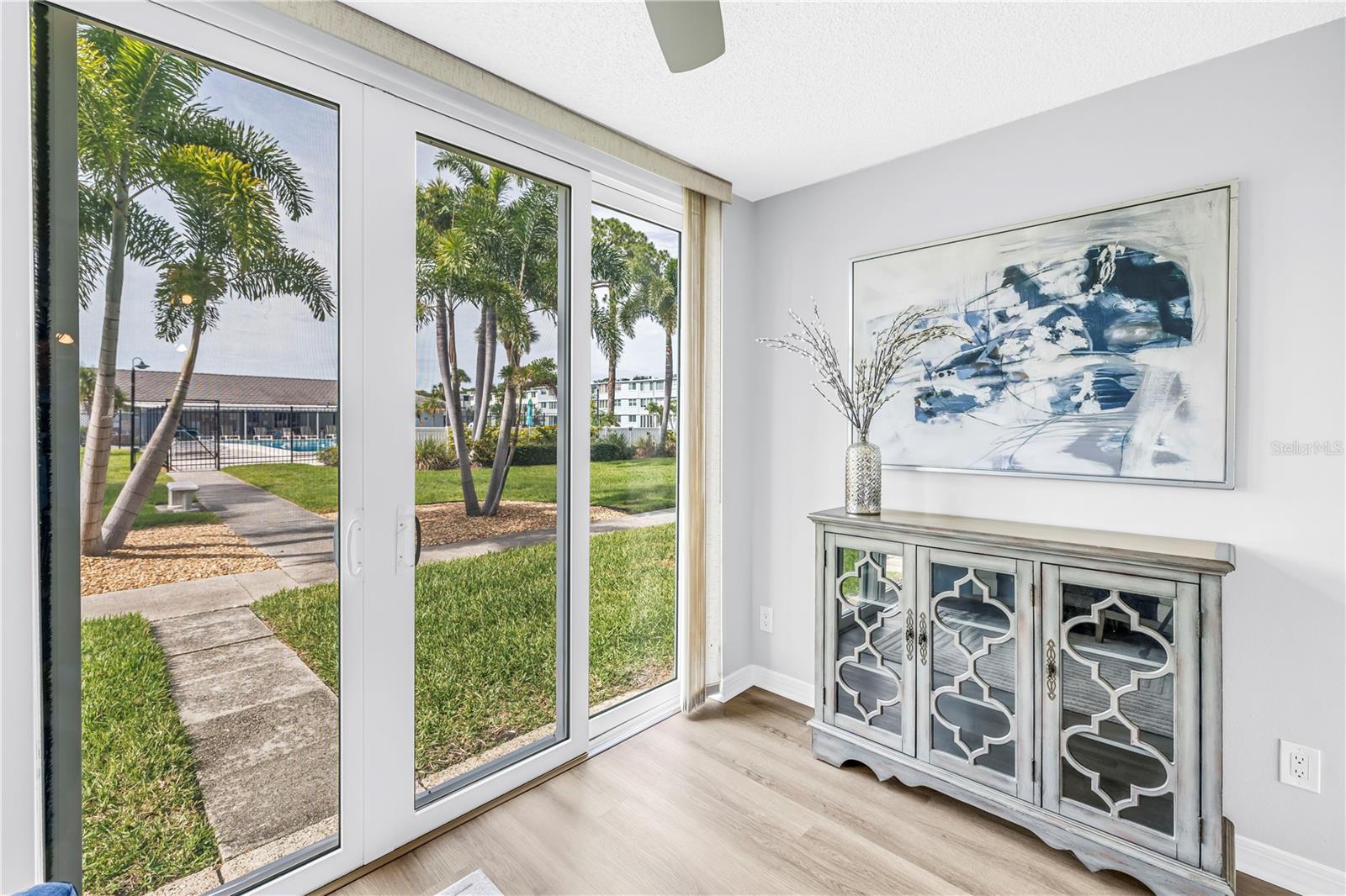 4715 Bay Unit 135, St Petersburg, FL 33703