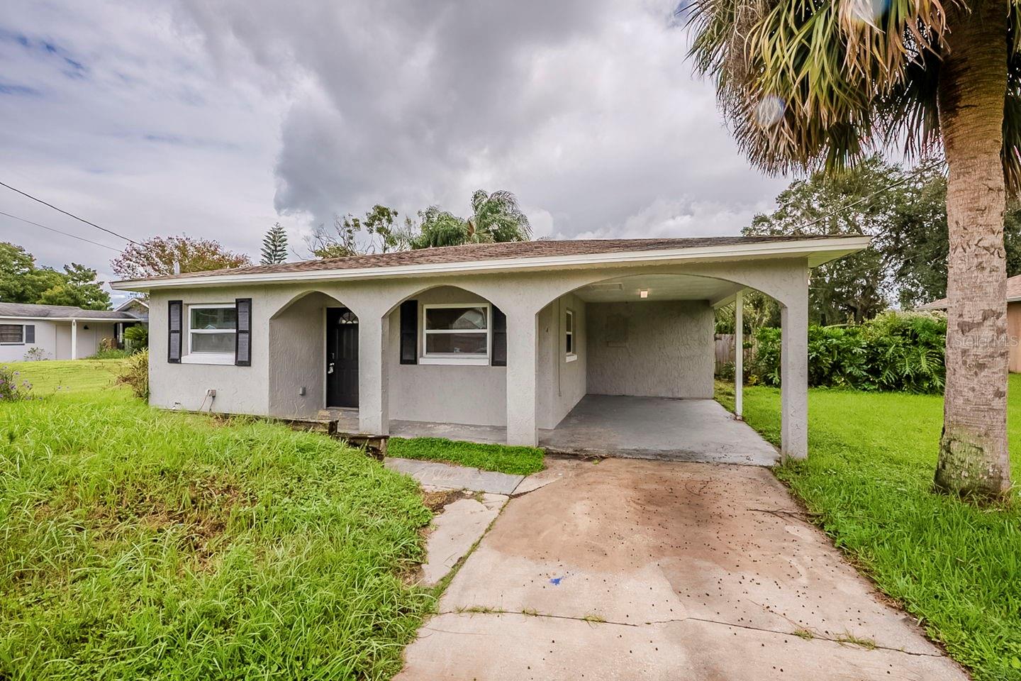 28042 Lois, Tavares, FL 32778