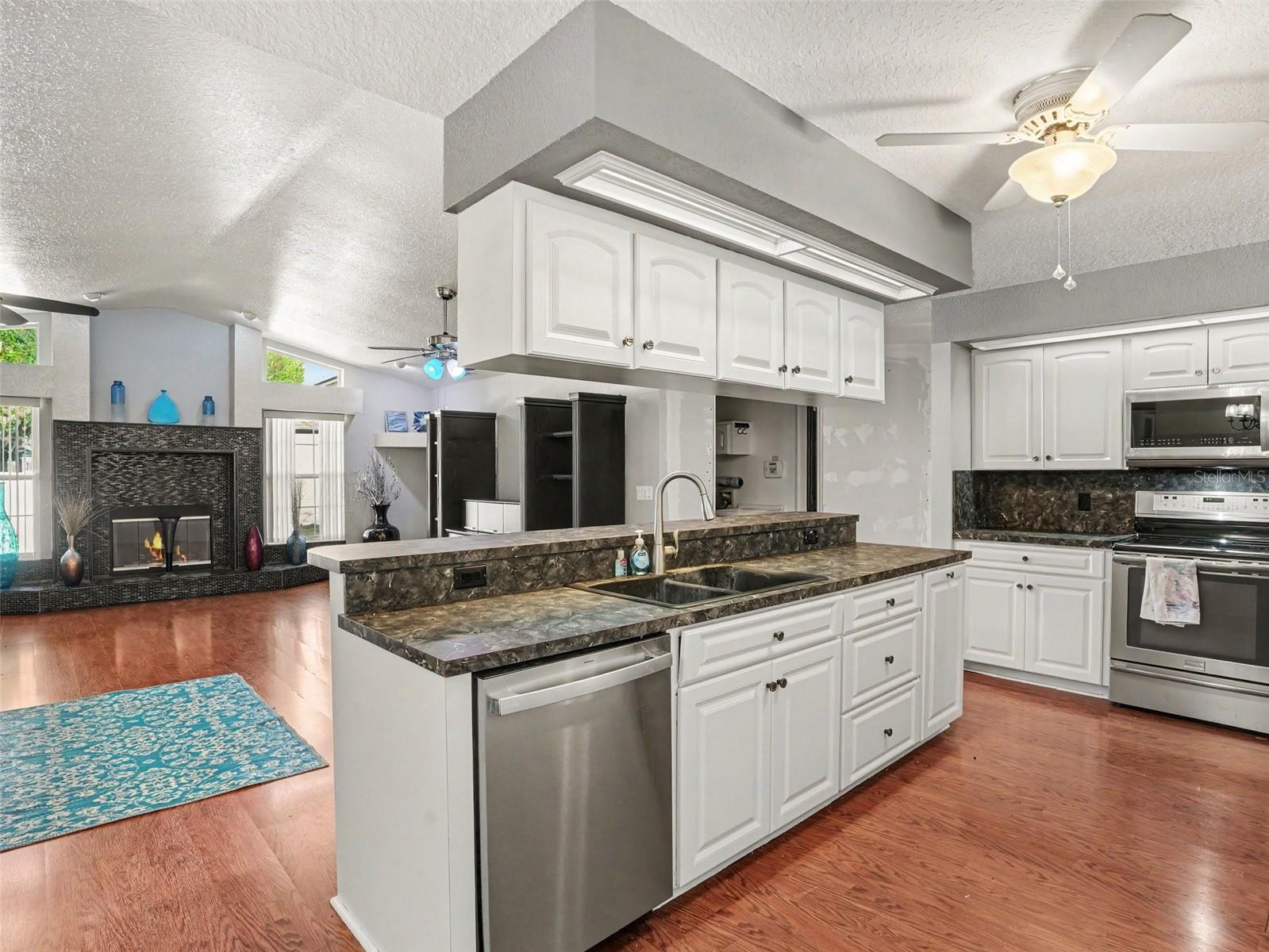 2124 Velvet, Lakeland, FL 33811