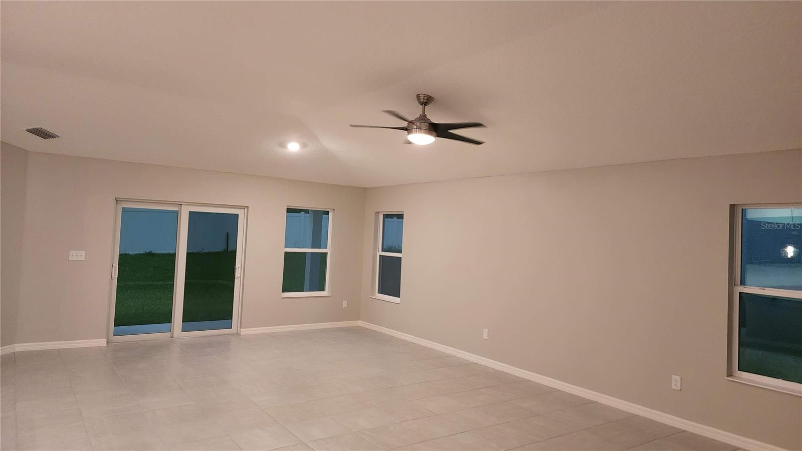 9938 Mesic Woods, Seffner, FL 33584