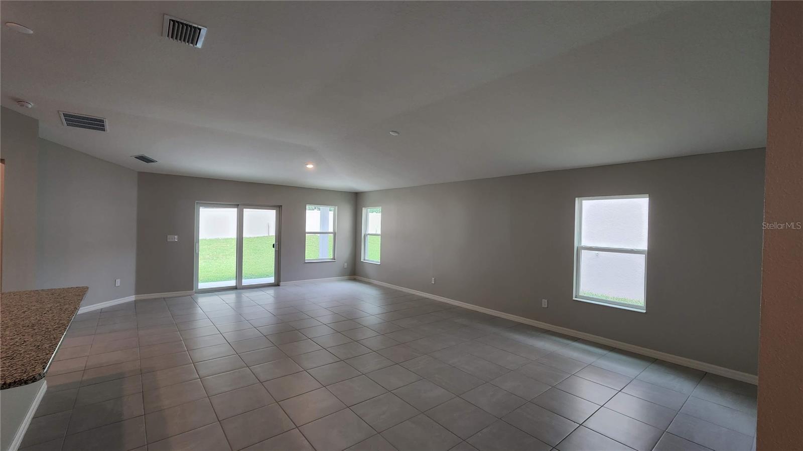 9938 Mesic Woods, Seffner, FL 33584