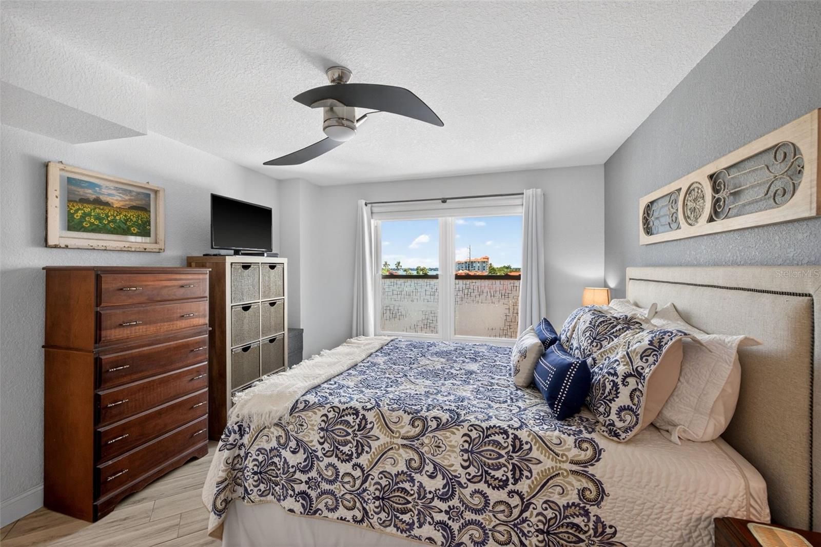 4900 Brittany Unit 409, St Petersburg, FL 33715
