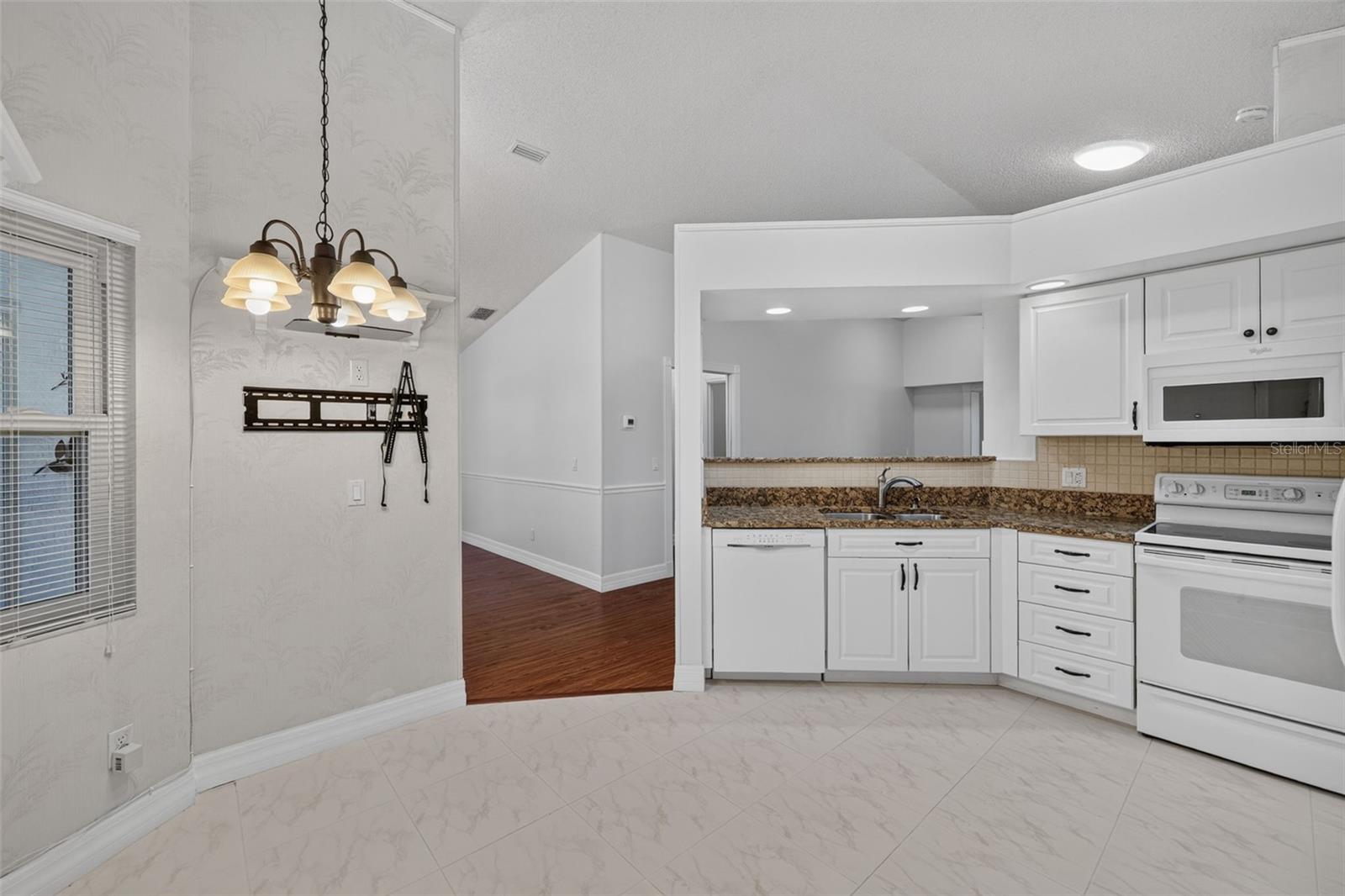 4431 Fern, Bradenton, FL 34208
