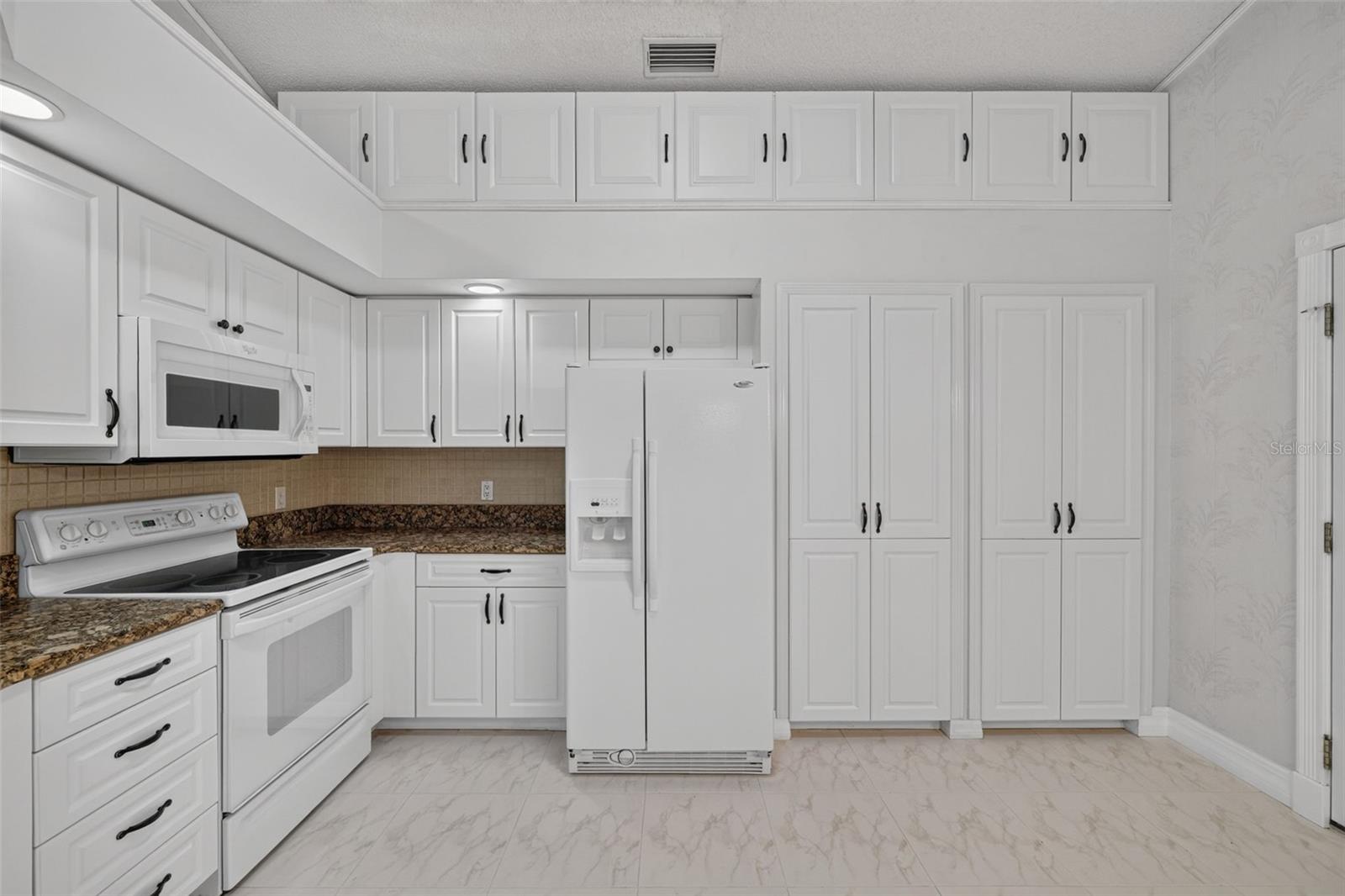 4431 Fern, Bradenton, FL 34208