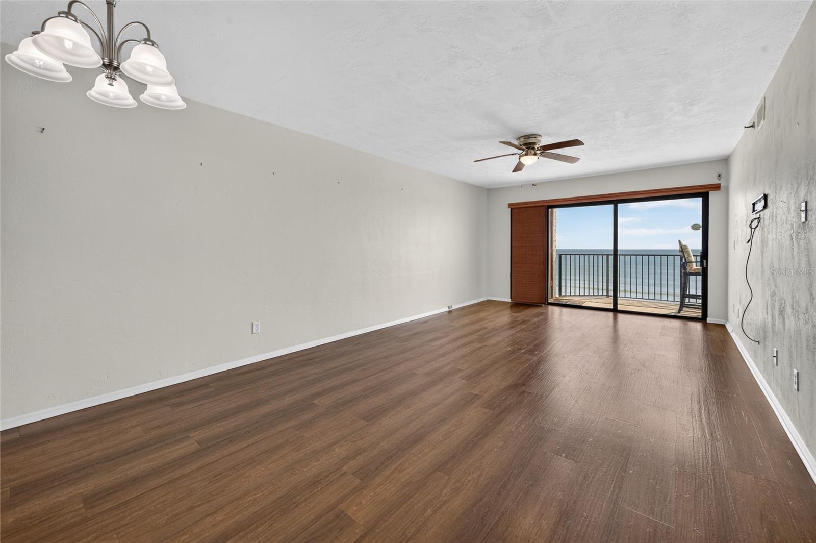 3001 Atlantic Unit 433, New Smyrna Beach, FL 32169