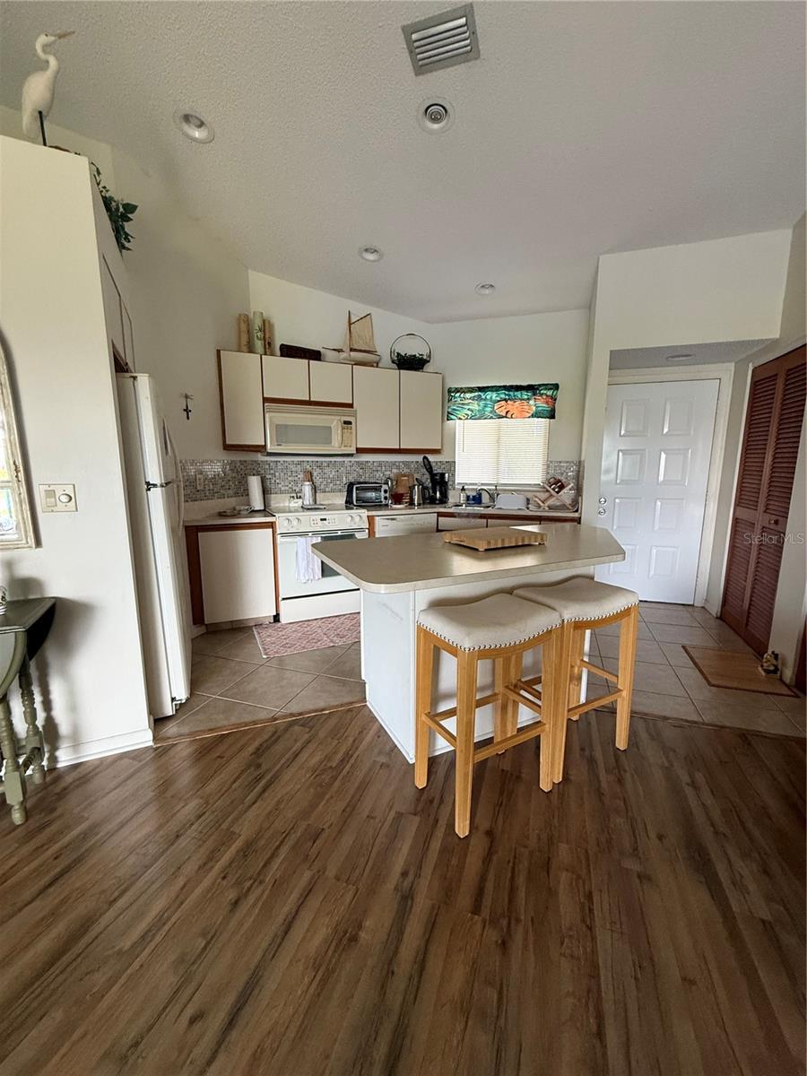 5435 Casablanca Unit M22, Sebring, FL 33870