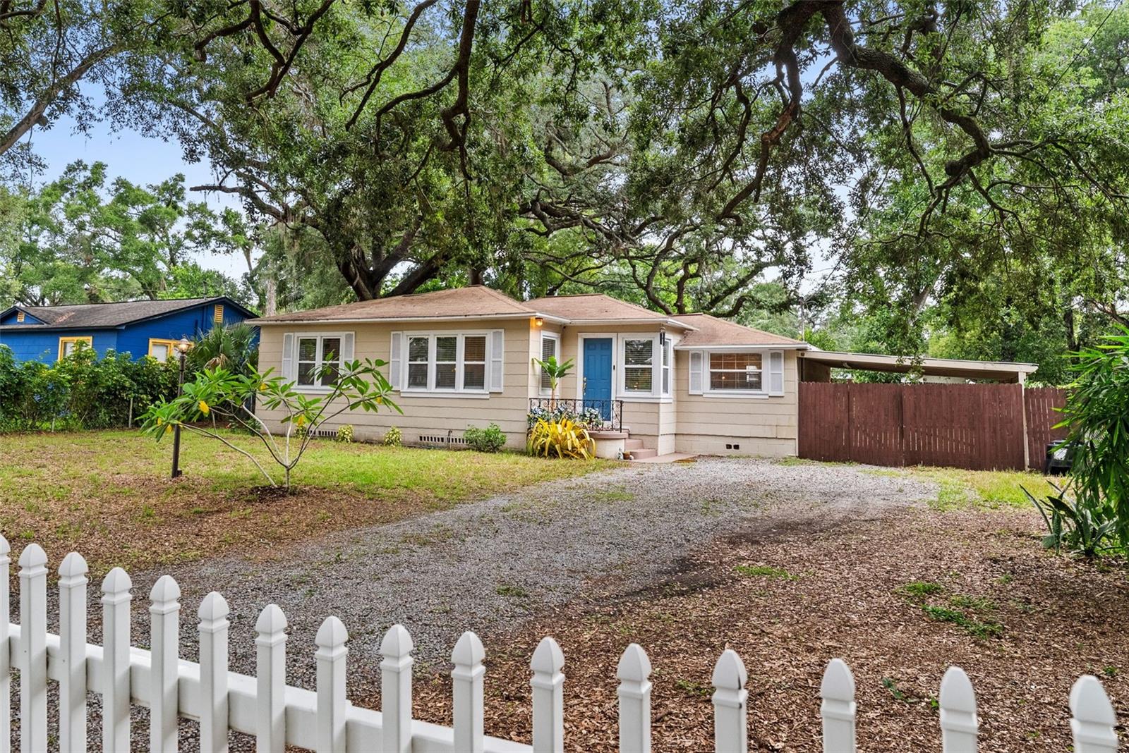 2016 Powhatan, Tampa, FL 33610