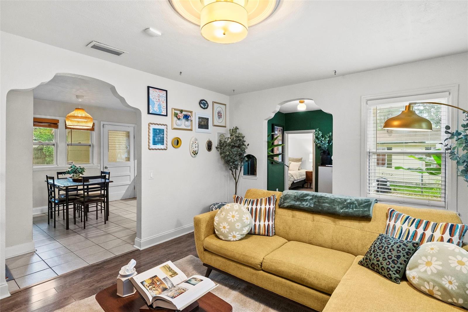 2016 Powhatan, Tampa, FL 33610