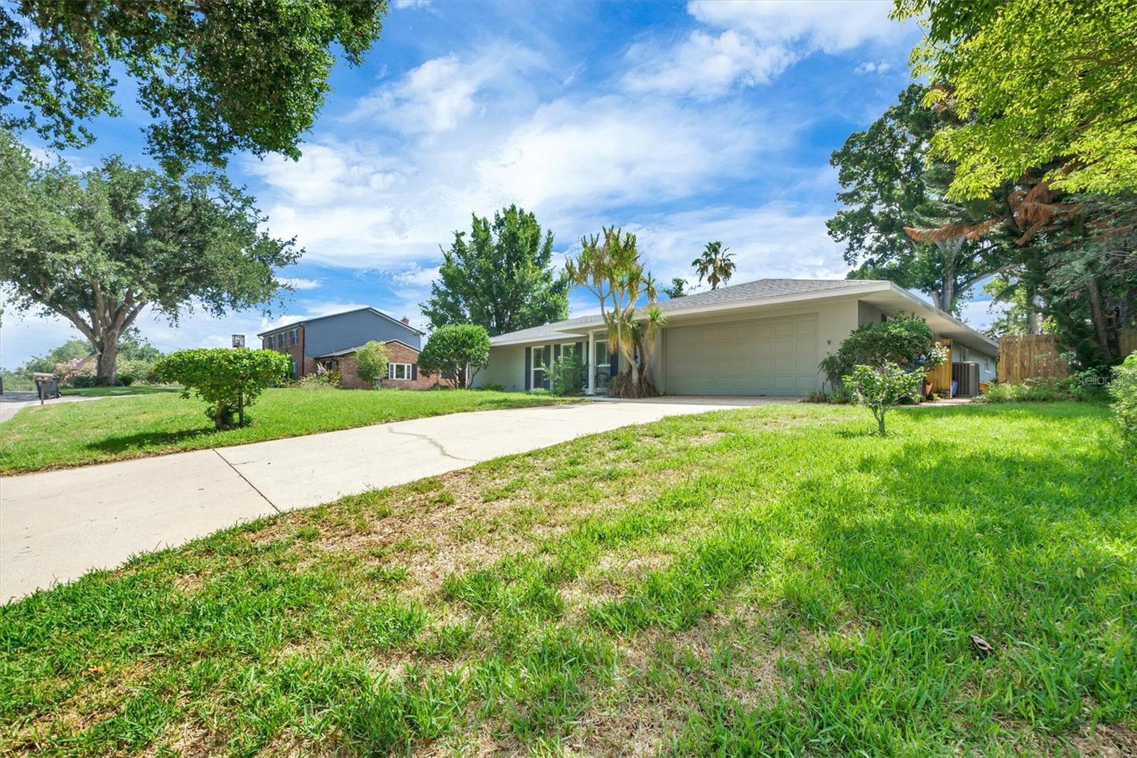 136 Lake Mariam, Winter Haven, FL 33884