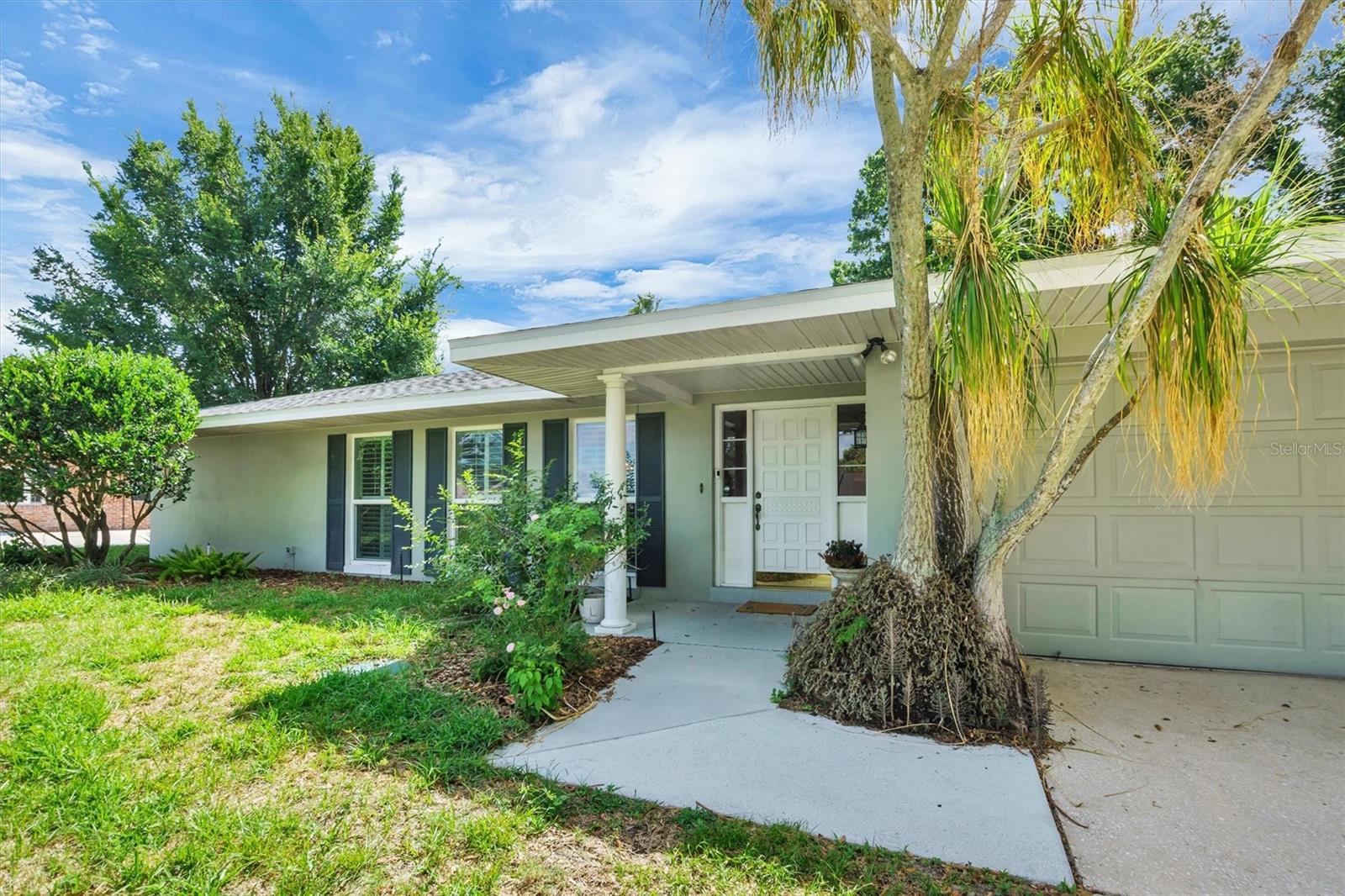 136 Lake Mariam, Winter Haven, FL 33884