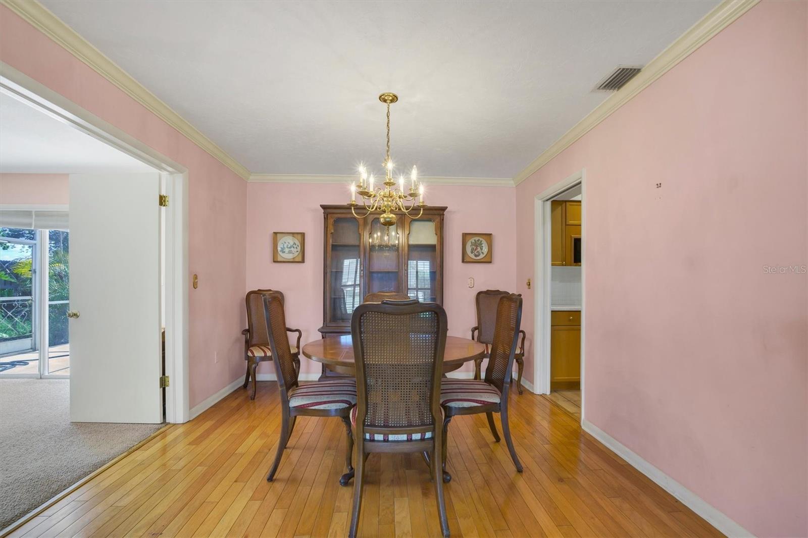 136 Lake Mariam, Winter Haven, FL 33884