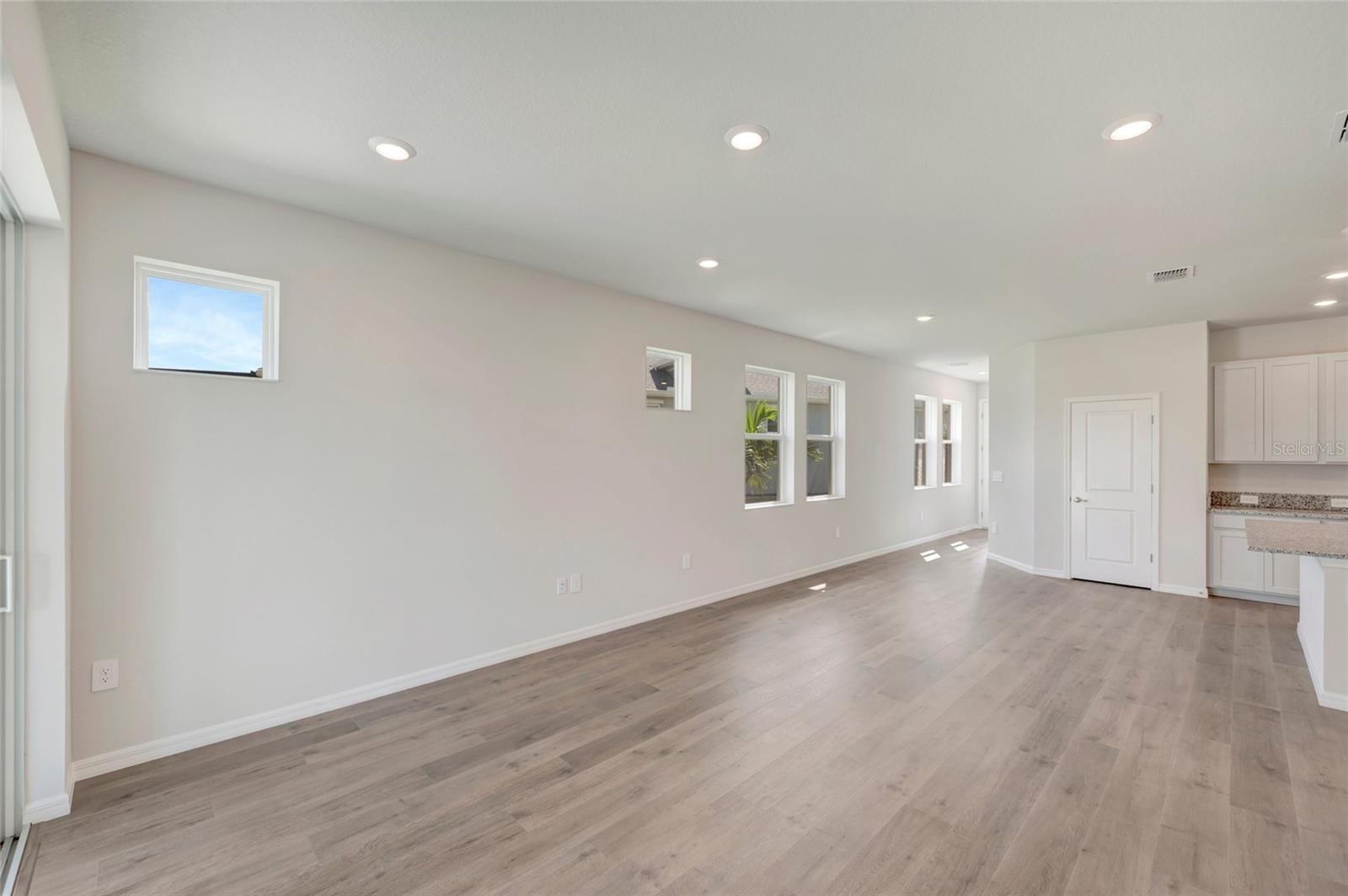 2820 Marrakesh, Sarasota, FL 34234